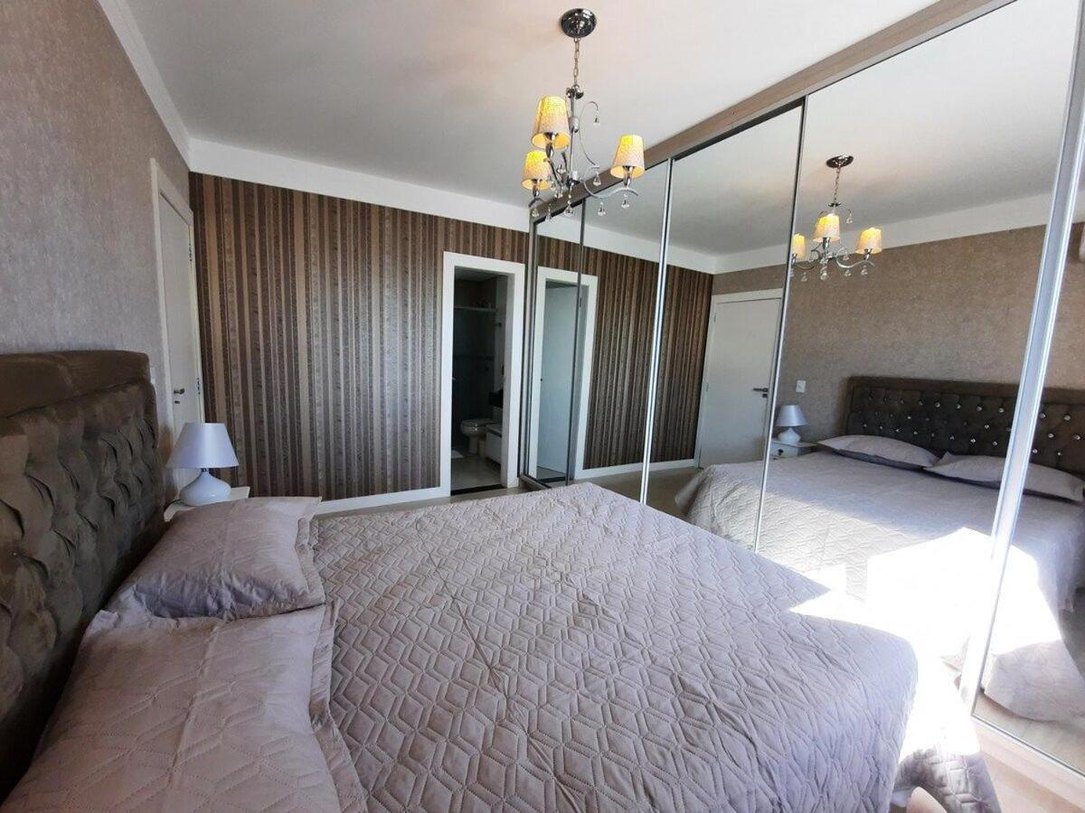 3 Suites Linda Vista Da Orla De Bc A 50M Da Praia - Somente Familiares Balneário Camboriú Exteriér fotografie