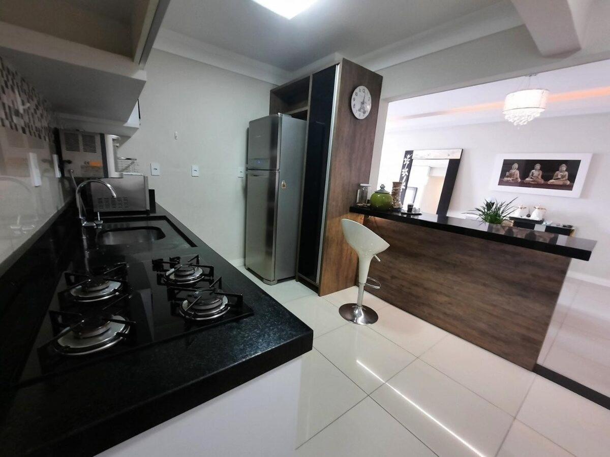 3 Suites Linda Vista Da Orla De Bc A 50M Da Praia - Somente Familiares Balneário Camboriú Exteriér fotografie