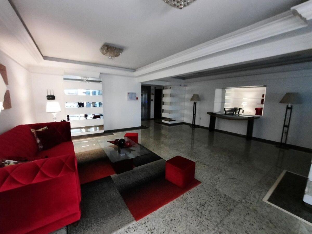 3 Suites Linda Vista Da Orla De Bc A 50M Da Praia - Somente Familiares Balneário Camboriú Exteriér fotografie