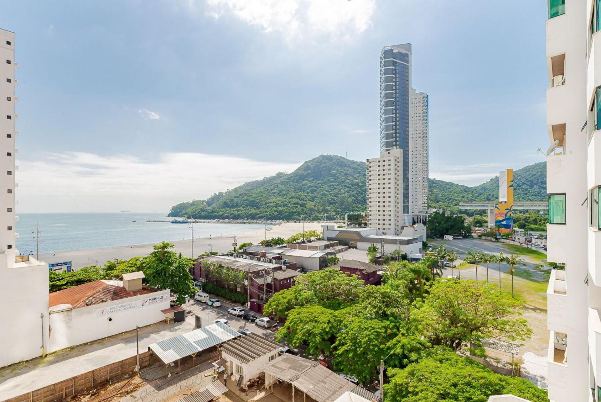 3 Suites Linda Vista Da Orla De Bc A 50M Da Praia - Somente Familiares Balneário Camboriú Exteriér fotografie