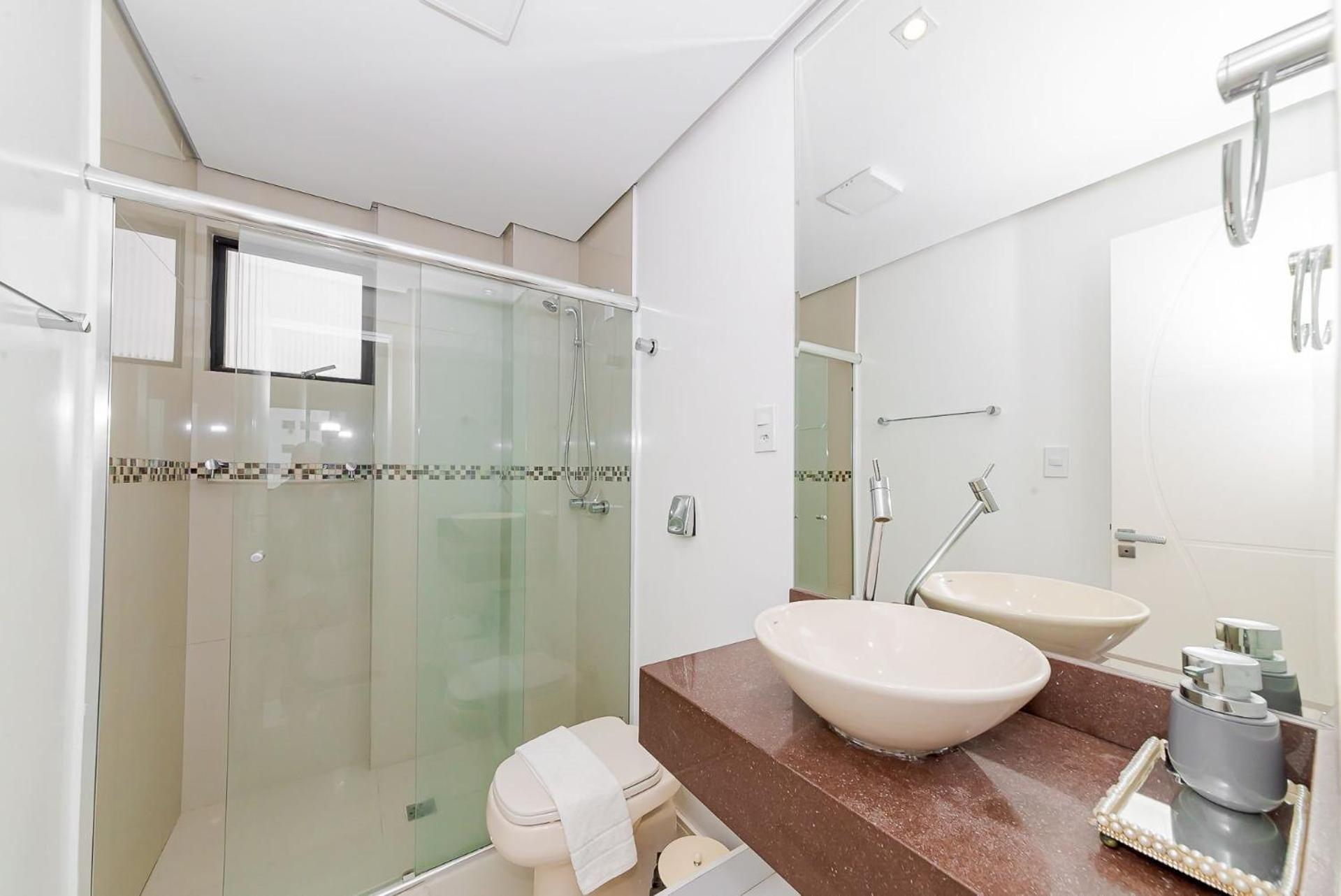 3 Suites Linda Vista Da Orla De Bc A 50M Da Praia - Somente Familiares Balneário Camboriú Exteriér fotografie